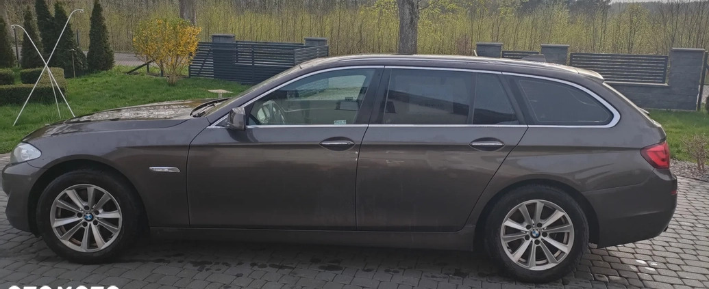 BMW Seria 5 cena 46500 przebieg: 279000, rok produkcji 2012 z Drobin małe 172